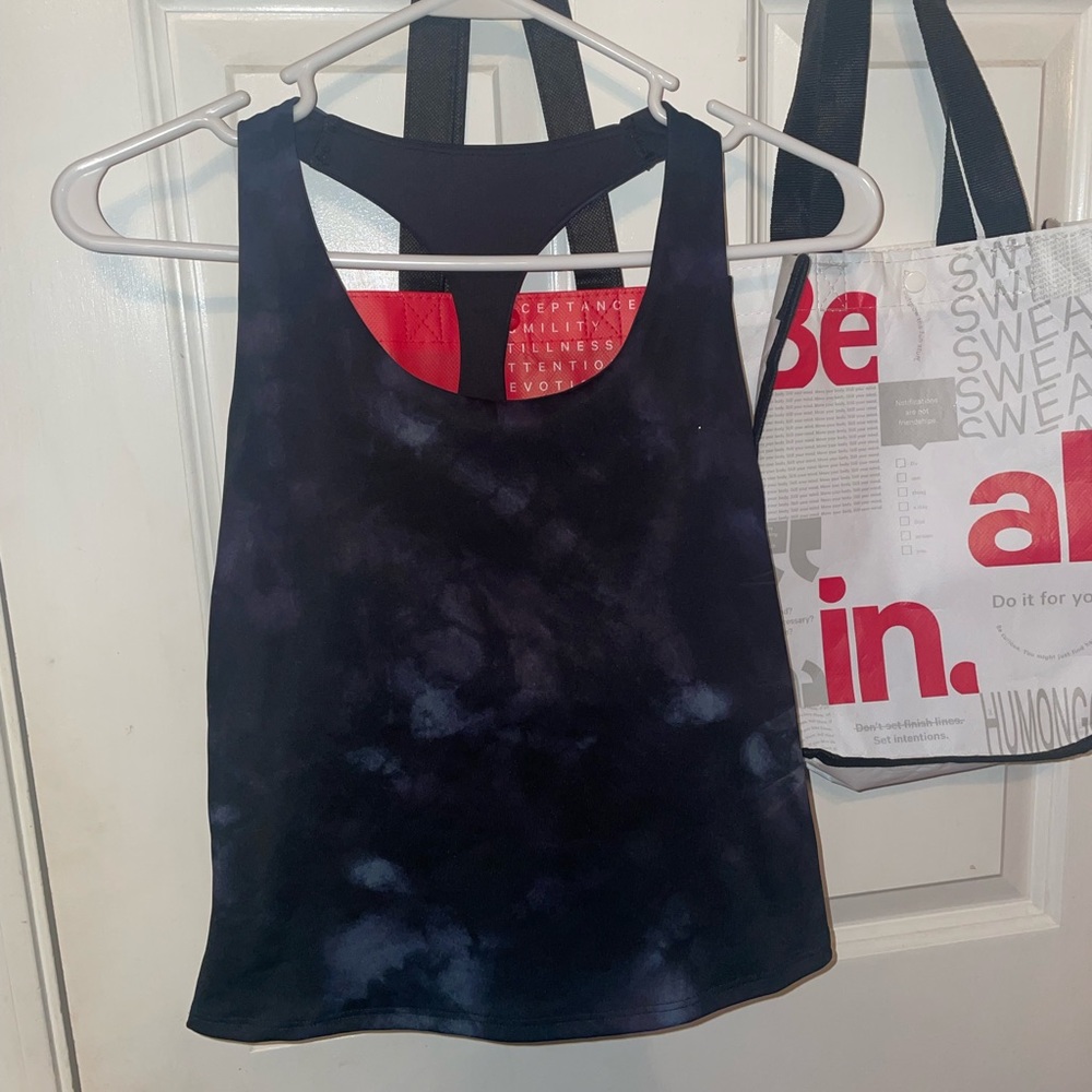 Old Navy Active workout top!